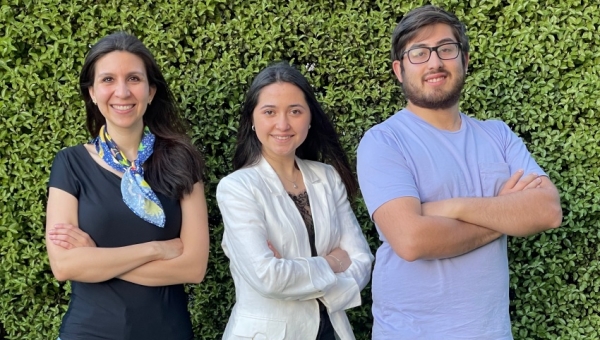 Estudiantes de la sede Temuco ganan el Red Bull Basement tras crear bata médica a base de algas
